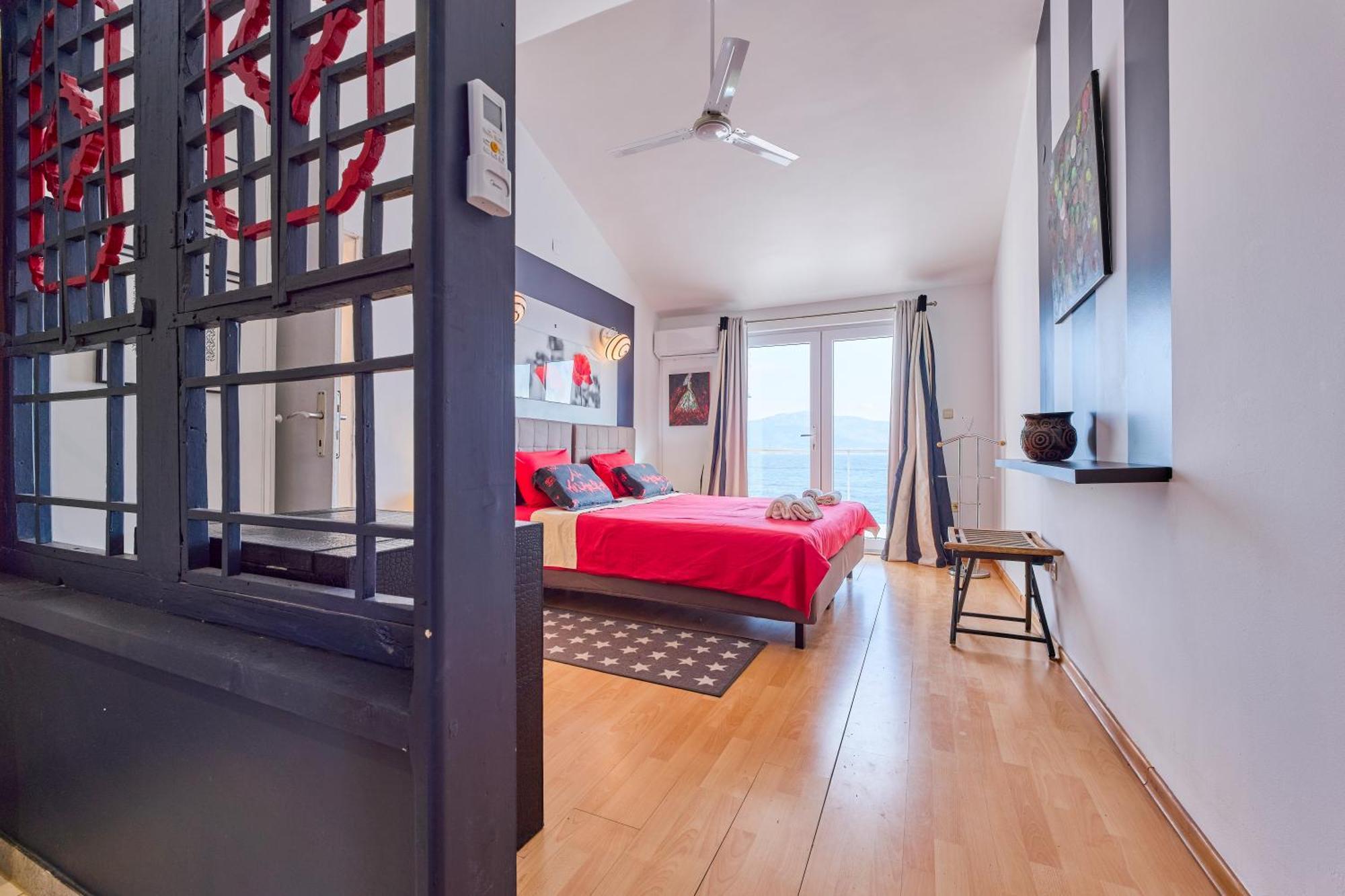 Villa Unique Sur La Plage Pour Des Vacances Inoubliables En Famille Ou Entre Amis Pour 10 Personnes Slatine Exterior foto